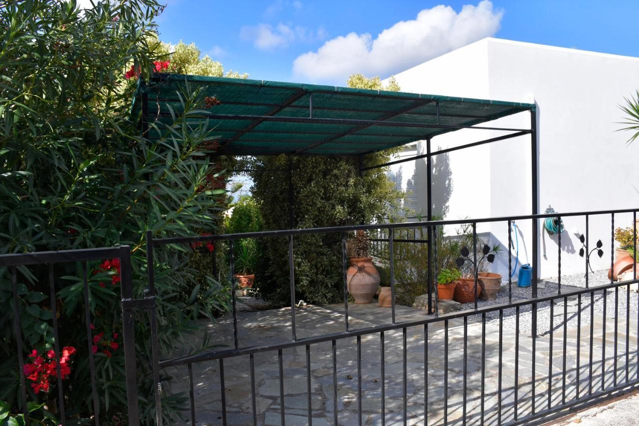Gemuetliche Villa Mailin Priv. Pool Schoene Aussicht Skouloúfia 외부 사진